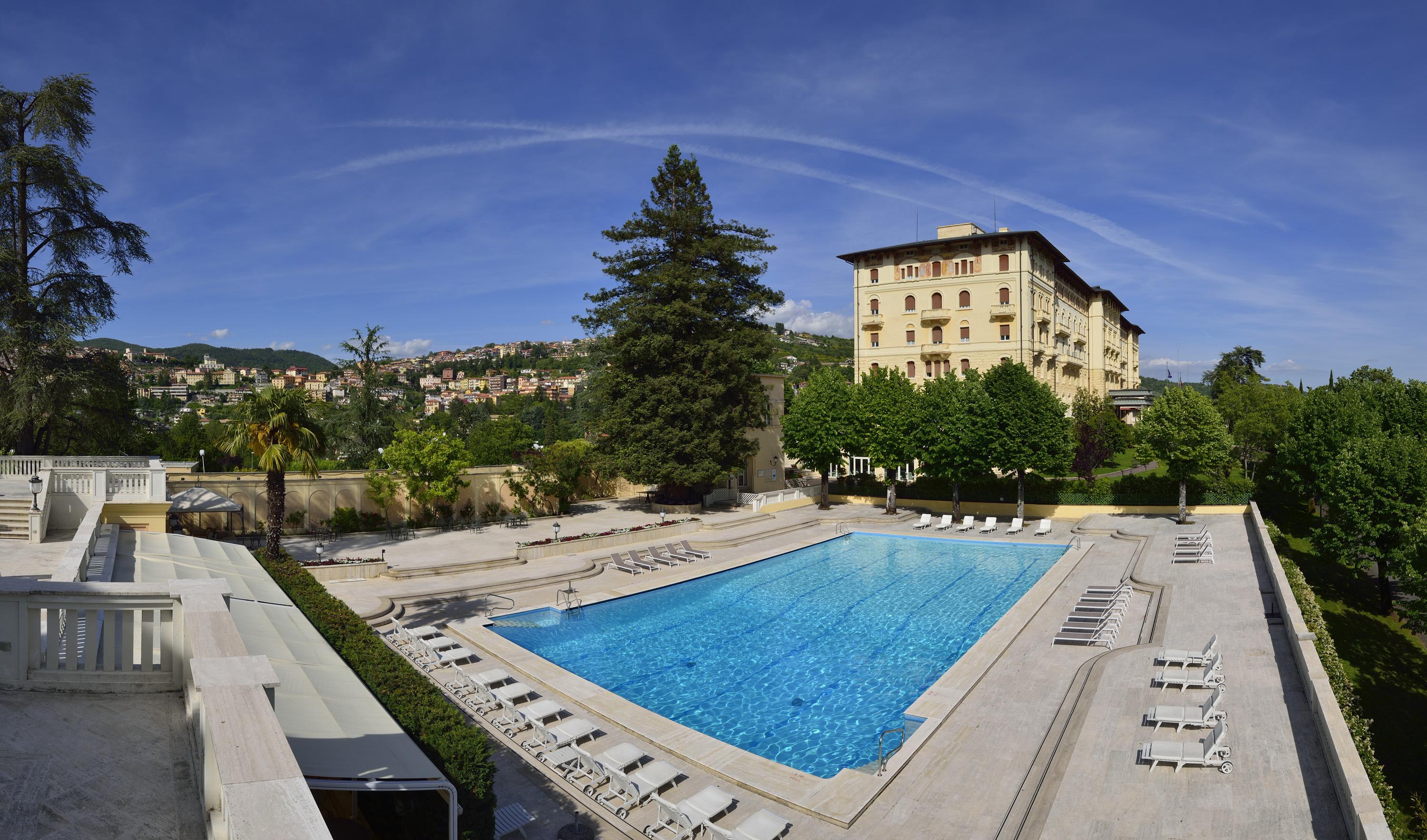 Grand Hotel Palazzo Della Fonte Fiuggi Bagian luar foto