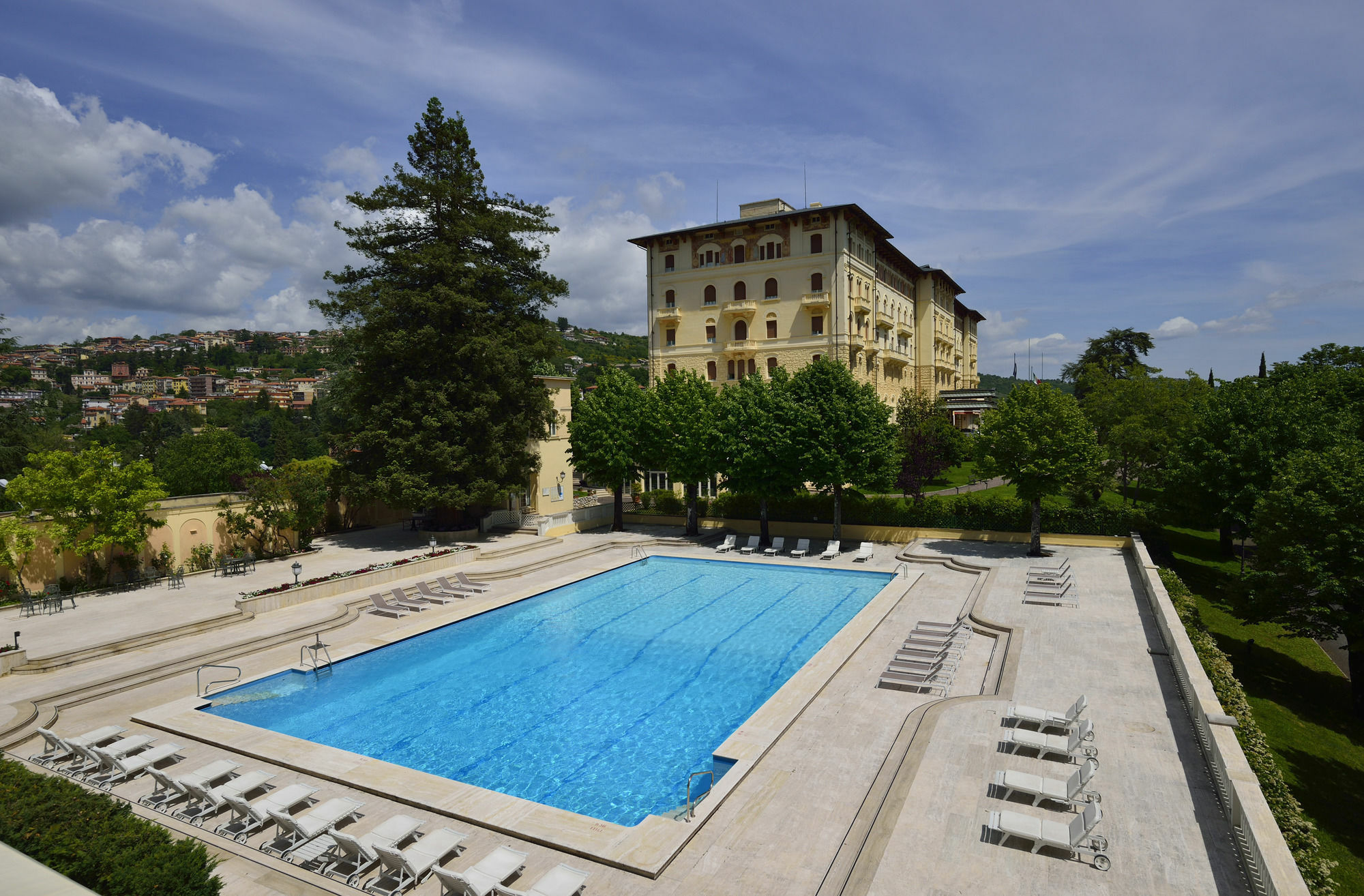 Grand Hotel Palazzo Della Fonte Fiuggi Bagian luar foto